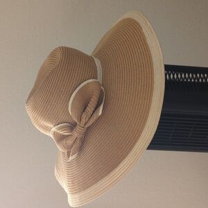 Modcloth "something special" sun hat